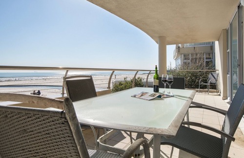 Lagoon Beach Appartement | Lagoon Beach 136A by CTHA