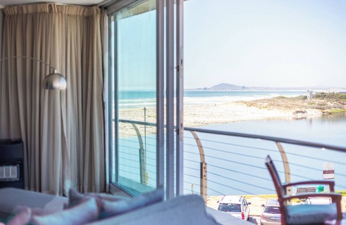 Lagoon Beach Appartement | Lagoon Beach 237A by CTHA
