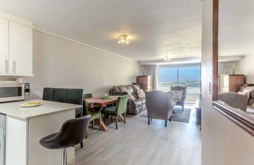 Lagoon Beach Appartement | Lagoon Beach Apartment with Pool and Ocean Views