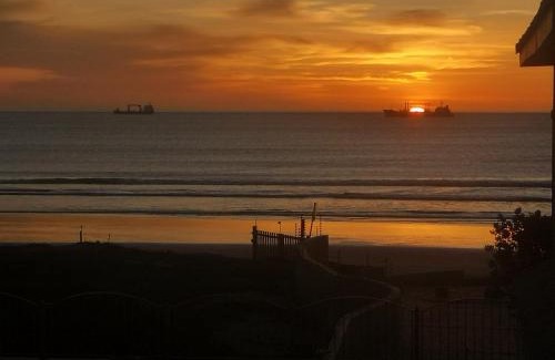 Lagoon Beach Appartement | Lagoon Beach Neptune Isle Cape Town