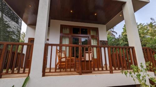 Rekawa Hôtel | Lagoon gate Tangalle Resort