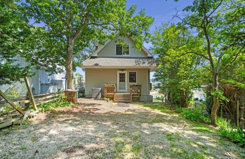 East Marion Maison | Lagoon Lodge: North Fork,Charming 3Br, Waterfront