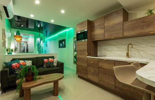 Naturist Village Maison | Lagoon - Port Nature