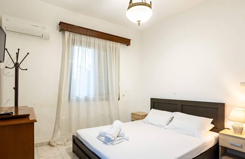 Agrilos Appartement | Lagouvardos Olive Grove - Niko's Family Havens