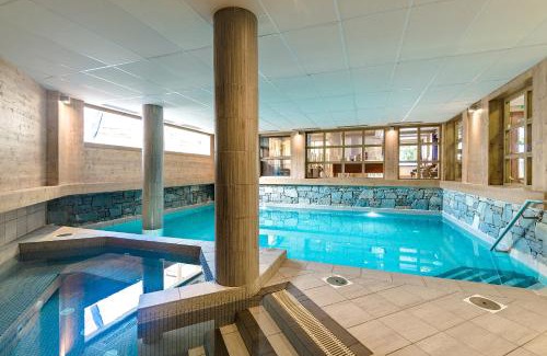Les Gets Station Balnéaire | Lagrange Vacances Les Fermes Emiguy