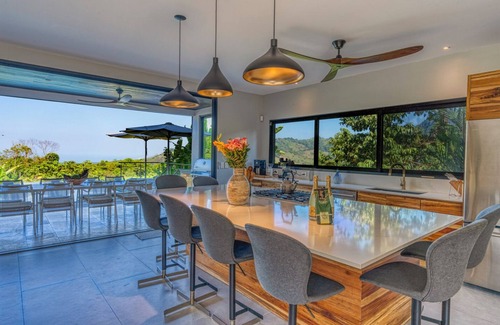 Dominical Maison | Lagunas Estate Ocean View Dominical