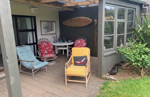 Waikawa Beach Maison | Laid Back Beach House