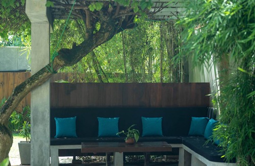 Kathaluwa Villa | Laid back luxury villa with 2 ensuite bedrooms, staff and pool in Midigama.