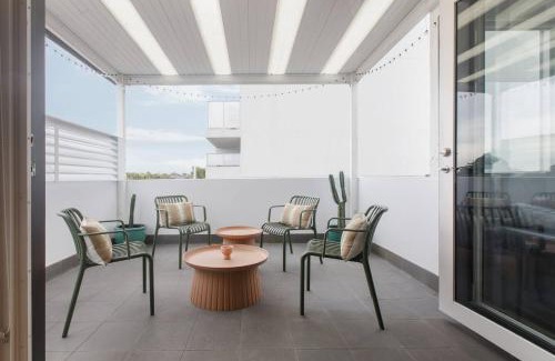 Brunswick Appartement | 'Laidback Lygon' A Two-storey Inner-city Oasis
