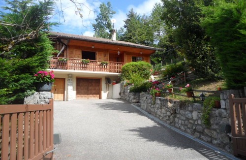 Talloires-Montmin Appartement | studio vue lac et montagne