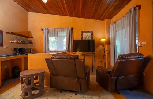 Angeles Hôtel | Lake Arenal Brewery & Resort