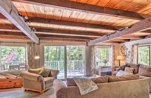 Lake Arrowhead Cabine | NOUVEAU! Cabine au bord de l'eau au bord du lac Arrowhead avec terrasse et grill