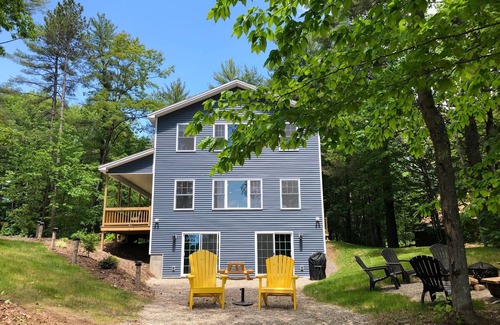 Lake Arrowhead Maison | Lake Arrowhead lakefront retreat: beach, dock, boat, fish, relax, adventures