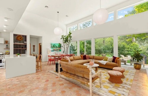 Austin Maison | Lake Austin Modern Luxury 200 Feet of Private Lakefront with 2 Docks