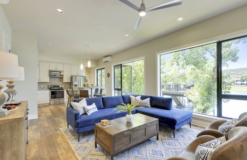Rio Robles Maison | ♛ WalkerVR LAKE AUSTIN RETREAT * Vues étonnantes et quai pour bateaux *