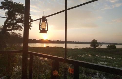 Polonnaruwa Maison | Lake Cabin