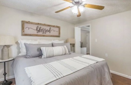 Cisco Maison | Lake Cisco waterfront home with large private dock