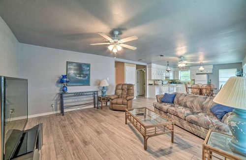 Dinero Maison | Lake Corpus Christi Vacation home