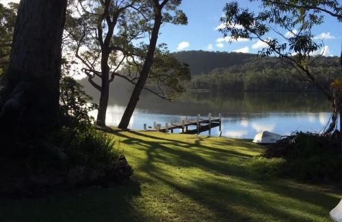 Lake Conjola Maison | Lake Edge at Lake Conjola