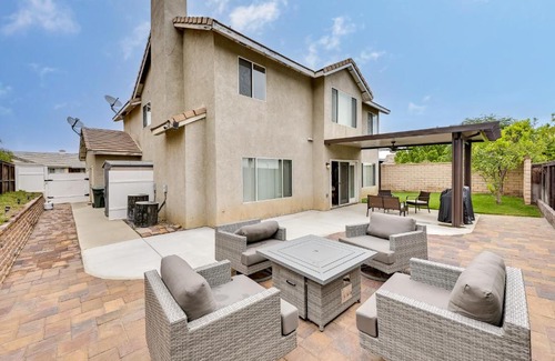 Lake Elsinore Maison | Lake Elsinore Vacation Rental about 4 Mi to the Lake!