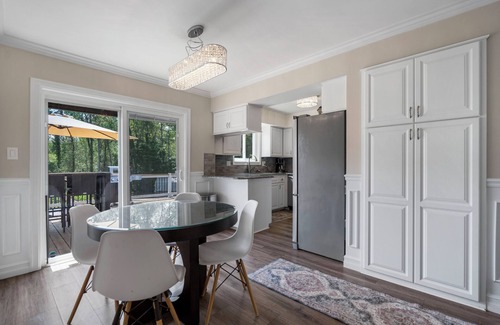 Waterford Maison | Lake Escape with Wellness Room
