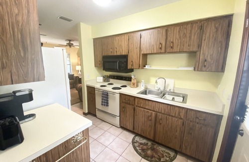 DeLand Appartement | Lake Forest Retreat