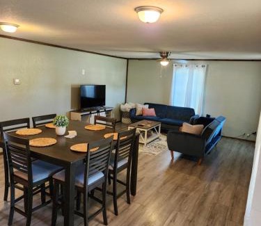 Quitman Maison | Lake Fork Fishing Getaway