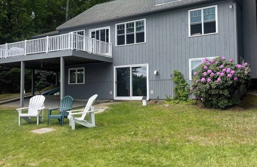 Mirror Lake Maison | Propriété privée de 4 chambres au bord du lac sur le lac Winni!