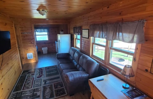 Phillips Cabine | Lake Front Cabin