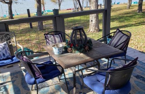 Little Elm Maison | Lake Front cottage