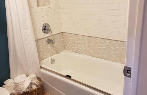 Little Elm Maison | Lake Front cottage