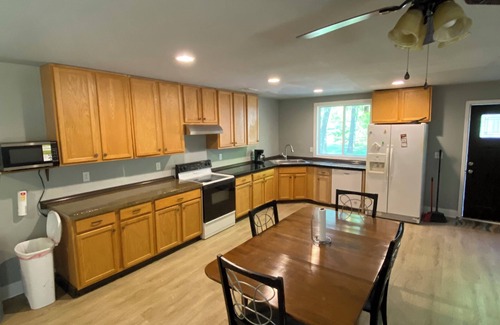 Ridgeway Maison | Lake front home with floating dock and boat launch on Lake Wateree, SC