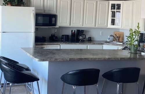 Peoria Heights Maison | Lake Front property