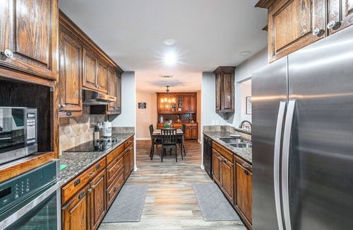 Lakewood Village Maison | Lake Gem: Private Dock & Large Patio in Lewisville