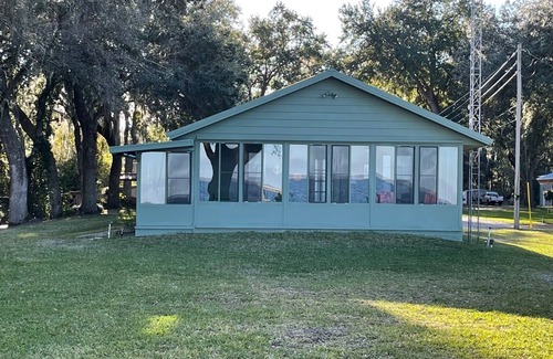 Fort McCoy Maison | Lake George Water Front Location de vacances