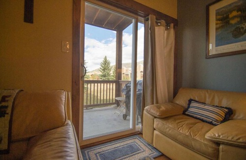 Summit Cove Maison | Lake Haus #C9 by Book by Owner