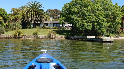 Hamurana Maison | Lake Haven - on the lakefront