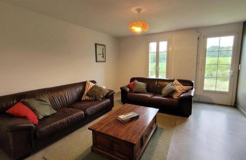 Maurens Maison | Lake House A Tranquil Escape