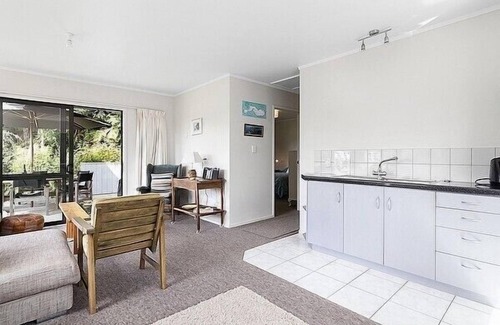 Okere Falls Cottage | Lake House and Studio - Maison de vacances au lac Rotoiti