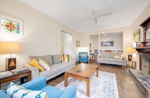 Currimundi Maison | Lake House