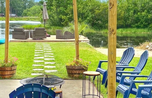 Moultrie Maison | Lake House Getaway/fisherman’s paradise