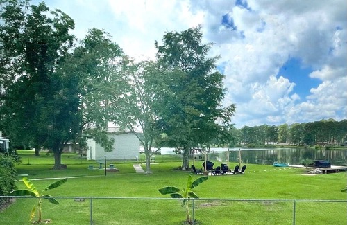 Moultrie Maison | Lake House Getaway/fisherman’s paradise