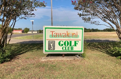 West Tawakoni Maison | Lake House in West Tawakoni. Private room only with whole house amenities