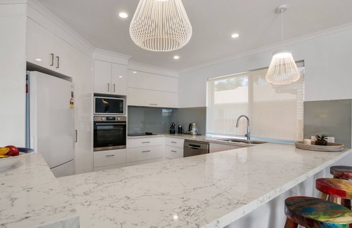 Pelican Waters Maison | Lake House On Magellan 58 Ramsay Crescent