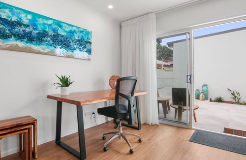 Pelican Waters Maison | Lake House On Magellan 58 Ramsay Crescent