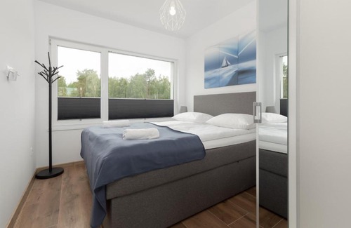 Uniescie Maison | Lake House Sosnowy Las Mielno by Noclegi Renters
