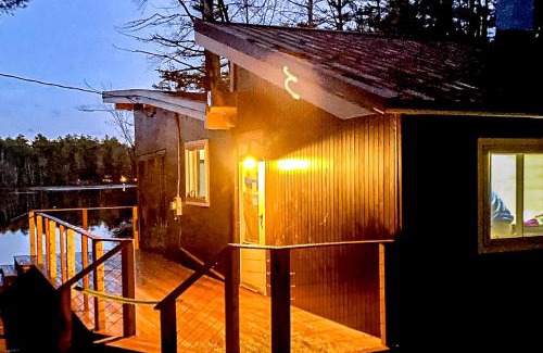 Wakefield Maison | Lake Ivanhoe Rendevous