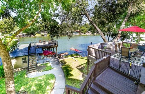 Kingsland Maison | Lake LBJ Waterfront House w/Private Boat Slip, Swimming Area with Steps to the lake