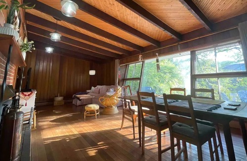 Medford Cabine | LAKE LIFE! Fishing/Kayak/Firepit/PizzaOven/Deck!
