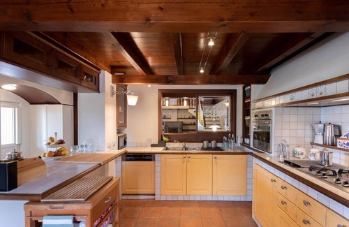 Brebbia Maison | Lake Maggiore 3 bed villa with pool